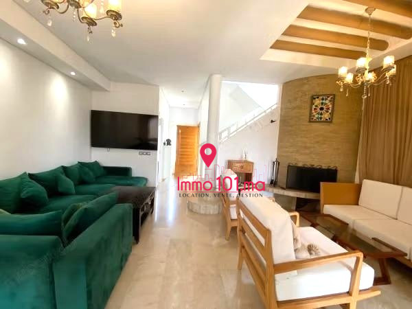 Location triplex meublé à Harhoura AGLVM2552
